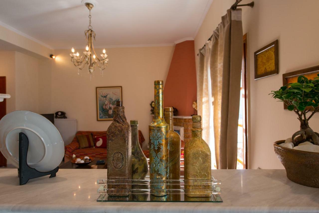 τhe Roses House Apartment *