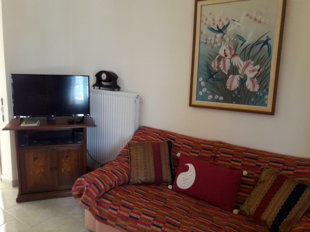 τhe Roses House Apartment Pandokrátor