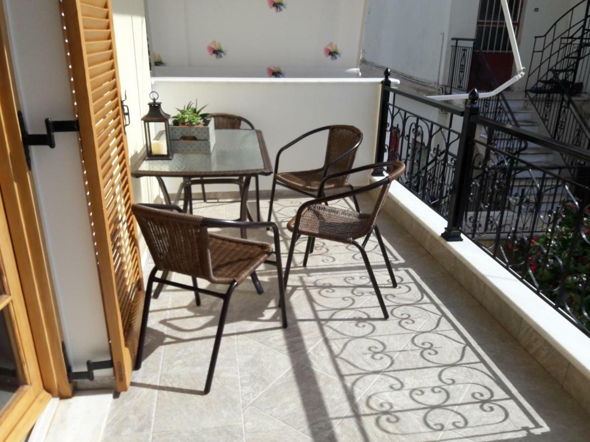 τhe Roses House Pandokrátor